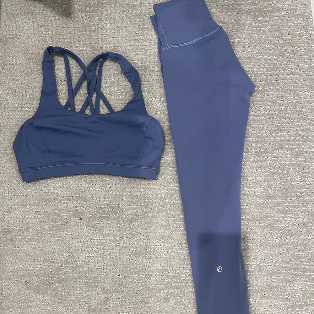 Lululemon blue leggings and bra PERFECT condition